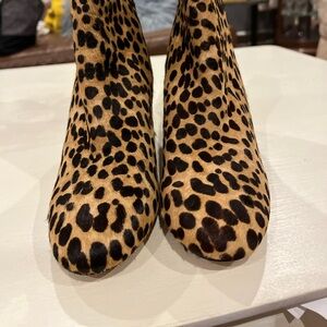 LEOPARD BOOTIES